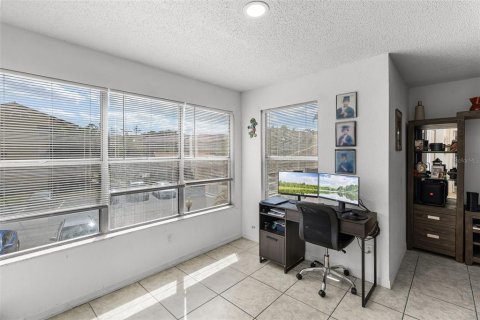 Condominio en venta en Orlando, Florida, 2 dormitorios, 91.79 m2 № 1652488 - foto 3