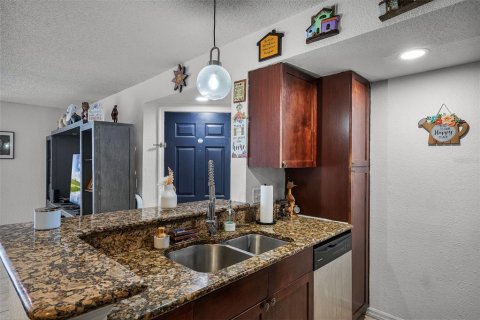 Condominio en venta en Orlando, Florida, 2 dormitorios, 91.79 m2 № 1652488 - foto 19