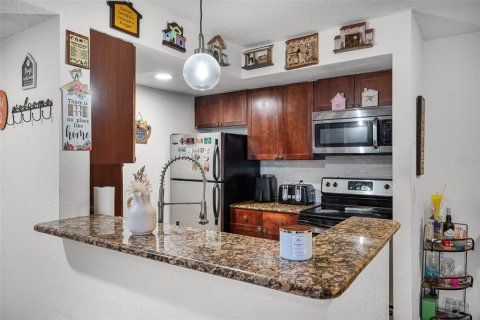 Condominio en venta en Orlando, Florida, 2 dormitorios, 91.79 m2 № 1652488 - foto 9