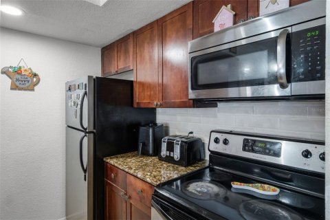 Condominio en venta en Orlando, Florida, 2 dormitorios, 91.79 m2 № 1652488 - foto 18