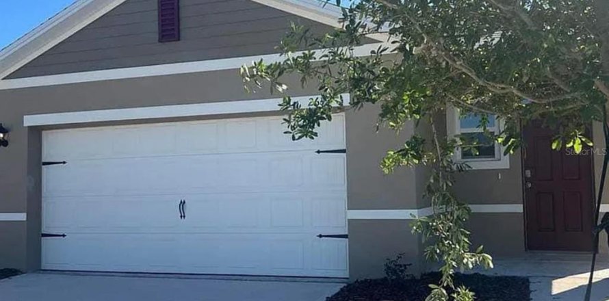 Adosado en Davenport, Florida 4 dormitorios, 151.71 m2 № 1914612