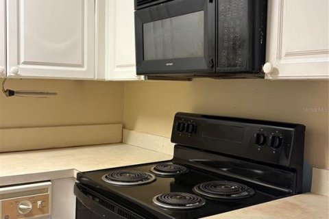 Condo in Tampa, Florida, 2 bedrooms  № 2227912 - photo 7