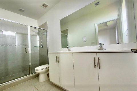 Купить виллу или дом в Хомстед, Флорида 3 спальни, 164.62м2, № 1955831 - фото 19