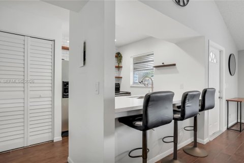 Снять в аренду виллу или дом в Дейви, Флорида 2 спальни, 73.76м2, № 2049736 - фото 6