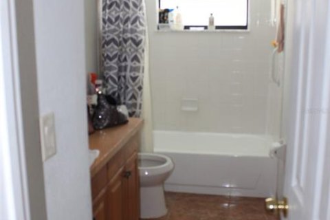 House in Kissimmee, Florida 3 bedrooms, 132.11 sq.m. № 1608646 - photo 20