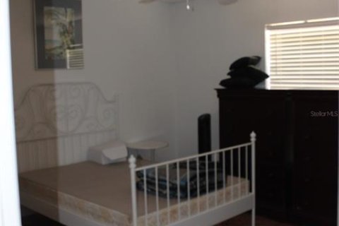 House in Kissimmee, Florida 3 bedrooms, 132.11 sq.m. № 1608646 - photo 19