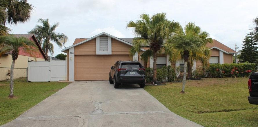 House in Kissimmee, Florida 3 bedrooms, 132.11 sq.m. № 1608646
