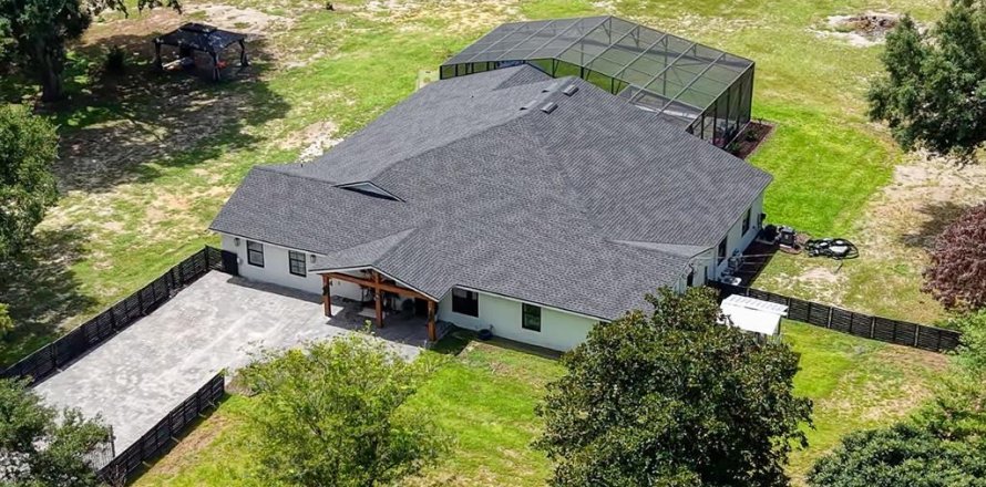 House in Winter Garden, Florida 6 bedrooms, 337.14 sq.m. № 2195879