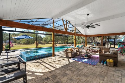 House in Winter Garden, Florida 6 bedrooms, 337.14 sq.m. № 2195879 - photo 28