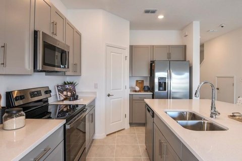 Купить таунхаус в Брейдентон, Флорида 7 комнат, 127.55м2, № 1835769 - фото 16