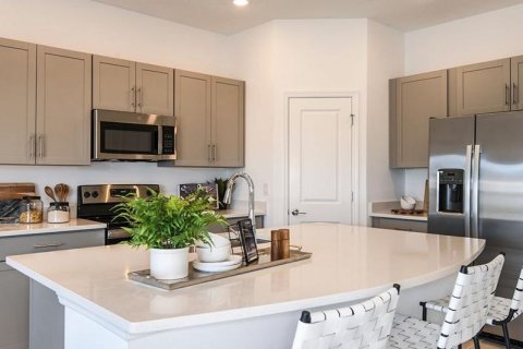 Купить таунхаус в Брейдентон, Флорида 7 комнат, 127.55м2, № 1835769 - фото 15