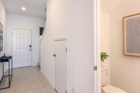 Купить таунхаус в Брейдентон, Флорида 7 комнат, 127.55м2, № 1835769 - фото 14