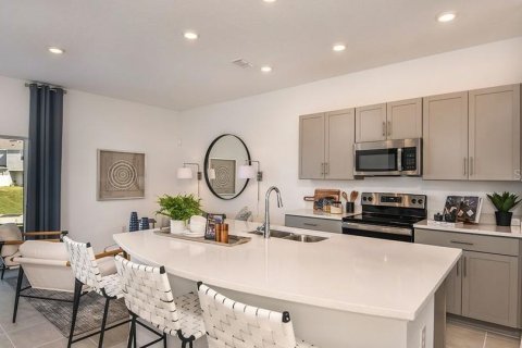 Купить таунхаус в Брейдентон, Флорида 7 комнат, 127.55м2, № 1835769 - фото 11