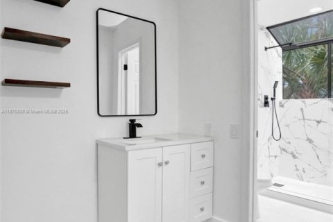 Купить таунхаус в Норт-Лодердейл, Флорида 3 спальни, 124.12м2, № 1955946 - фото 21