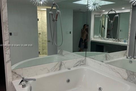 Condo in Aventura, Florida, 3 bedrooms  № 1953735 - photo 27