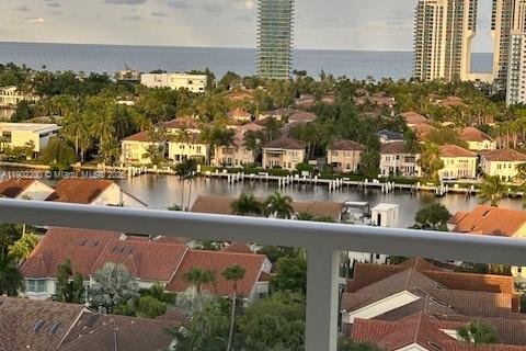 Condo in Aventura, Florida, 3 bedrooms  № 1953735 - photo 28