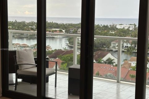 Condo in Aventura, Florida, 3 bedrooms  № 1953735 - photo 25