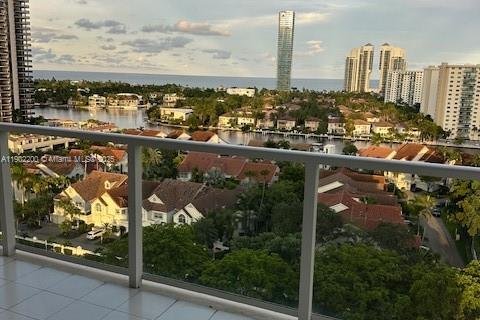 Condo in Aventura, Florida, 3 bedrooms  № 1953735 - photo 29