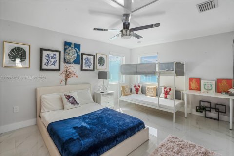House in Key Largo, Florida 3 bedrooms, 132.66 sq.m. № 2052580 - photo 12