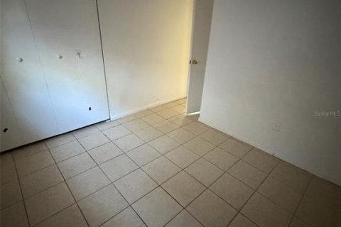 House in Pinellas Park, Florida 3 bedrooms, 90.3 sq.m. № 2239340 - photo 4