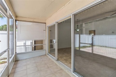 Adosado en venta en Orlando, Florida, 2 dormitorios, 93.18 m2 № 2212842 - foto 19