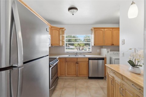 Adosado en venta en Orlando, Florida, 2 dormitorios, 93.18 m2 № 2212842 - foto 9