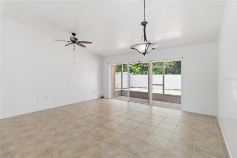 Adosado en venta en Orlando, Florida, 2 dormitorios, 93.18 m2 № 2212842 - foto 8