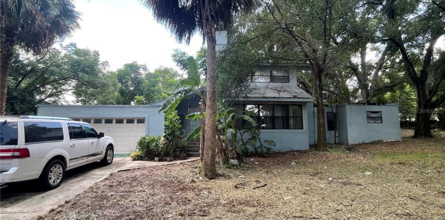 House in Orlando, Florida 4 bedrooms, 207.36 sq.m. № 1854700