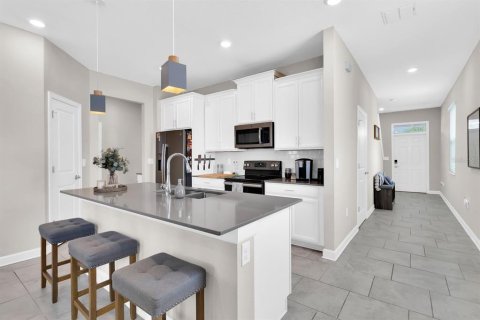 Villa ou maison à vendre à Kissimmee, Floride: 3 chambres, 183.02 m2 № 1793513 - photo 8