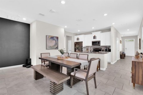 House in Kissimmee, Florida 3 bedrooms, 183.02 sq.m. № 1793513 - photo 7