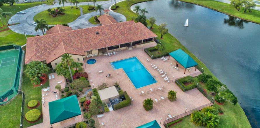 Villa ou maison à Boynton Beach, Floride 3 chambres, 147.9 m2 № 977057