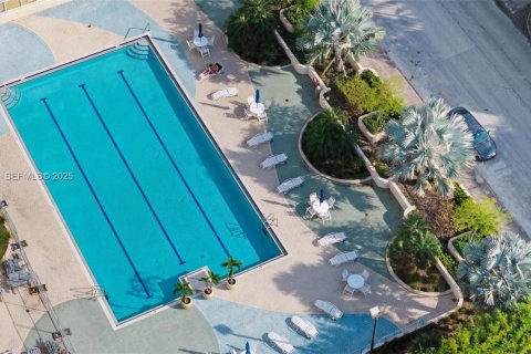 Copropriété à vendre à Coral Gables, Floride: 2 chambres, 104.89 m2 № 1990458 - photo 24