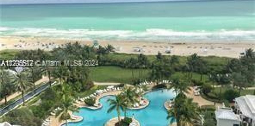 Condominio en Miami Beach, Florida, 2 dormitorios  № 1669039