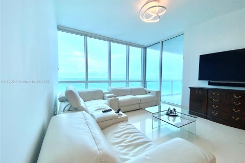 Condominio en venta en Miami Beach, Florida, 2 dormitorios, 173.73 m2 № 1669039 - foto 8