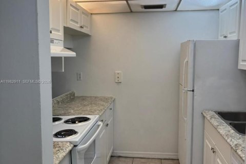 Copropriété à vendre à West Palm Beach, Floride: 2 chambres, 78.97 m2 № 2049331 - photo 3