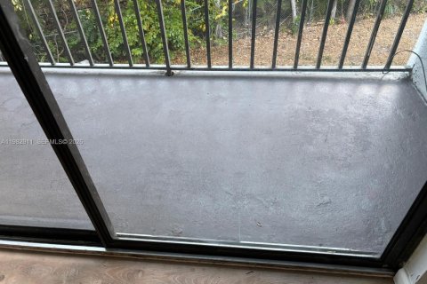 Copropriété à vendre à West Palm Beach, Floride: 2 chambres, 78.97 m2 № 2049331 - photo 13