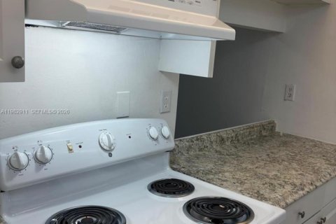 Copropriété à vendre à West Palm Beach, Floride: 2 chambres, 78.97 m2 № 2049331 - photo 4