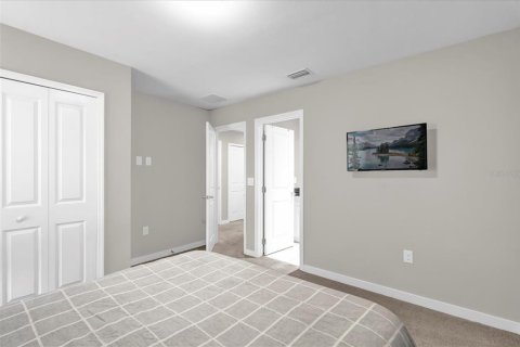 Townhouse in Kissimmee, Florida 4 bedrooms, 162.76 sq.m. № 1732823 - photo 22