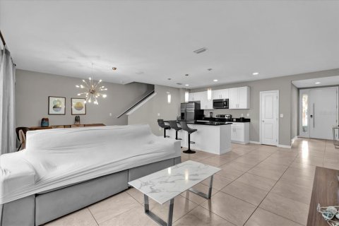 Townhouse in Kissimmee, Florida 4 bedrooms, 162.76 sq.m. № 1732823 - photo 7