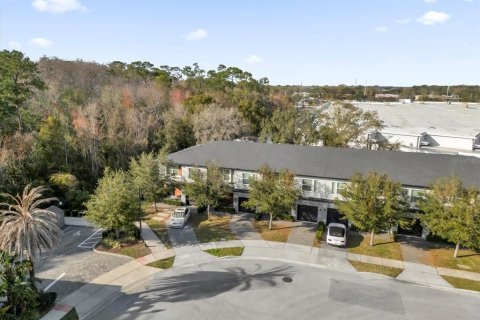 Townhouse in Kissimmee, Florida 4 bedrooms, 162.76 sq.m. № 1732823 - photo 3