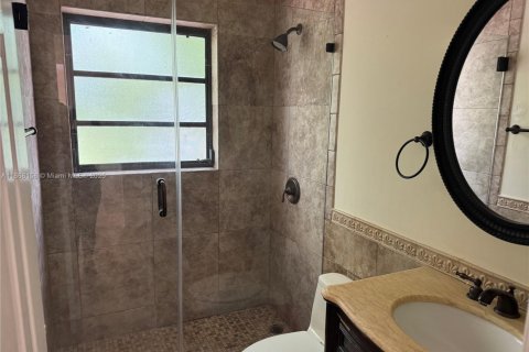 Condo in Miami, Florida, 3 bedrooms  № 1921299 - photo 16