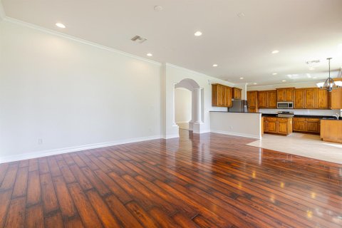 House in Fort Myers, Florida 5 bedrooms, 339.93 sq.m. № 2389605 - photo 27