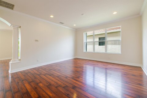 House in Fort Myers, Florida 5 bedrooms, 339.93 sq.m. № 2389605 - photo 10