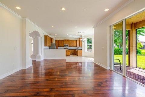 House in Fort Myers, Florida 5 bedrooms, 339.93 sq.m. № 2389605 - photo 26