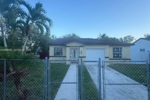 Villa ou maison à Homestead, Floride 3 chambres, 126.07 m2 № 2367821
