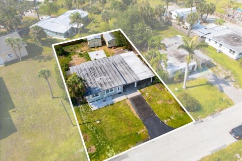 House in Punta Gorda, Florida 3 bedrooms, 128.39 sq.m. № 1643062 - photo 3