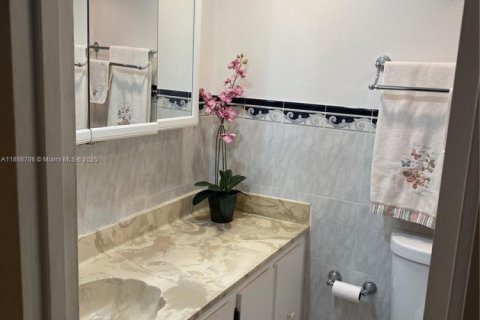 Copropriété à louer à Sunny Isles Beach, Floride: 1 chambre, 57.6 m2 № 1897689 - photo 15