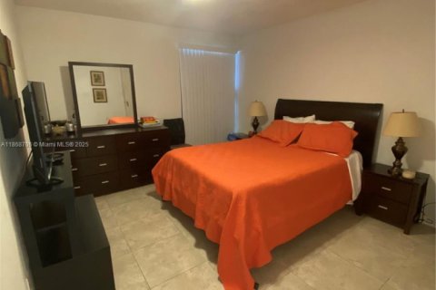 Copropriété à louer à Sunny Isles Beach, Floride: 1 chambre, 57.6 m2 № 1897689 - photo 14
