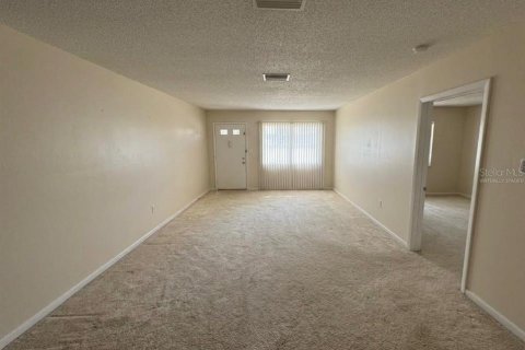 Copropriété à vendre à Saint Petersburg, Floride: 2 chambres, 109.16 m2 № 2094972 - photo 3