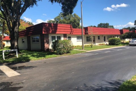 Copropriété à vendre à Saint Petersburg, Floride: 2 chambres, 109.16 m2 № 2094972 - photo 14